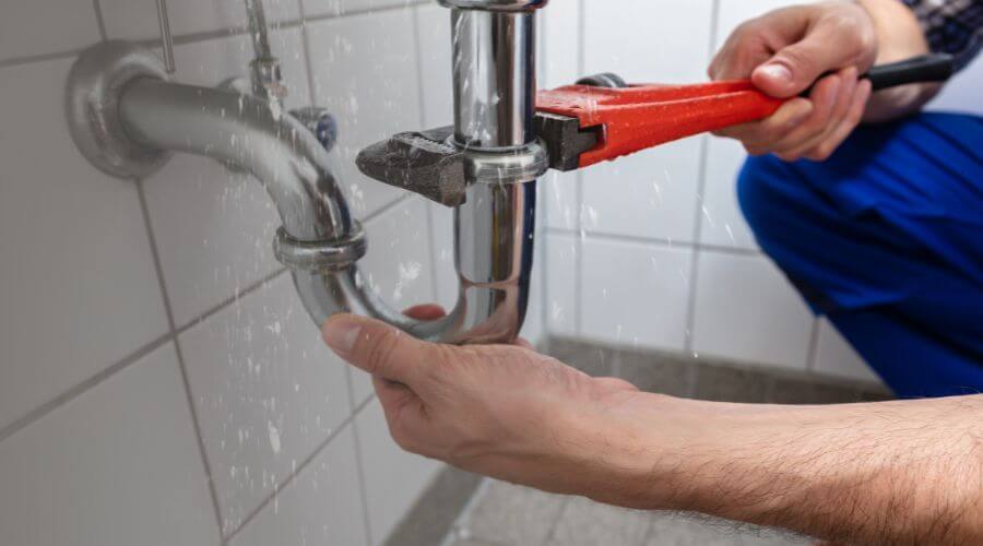 Expert burst pipe repair services in Hico, TX